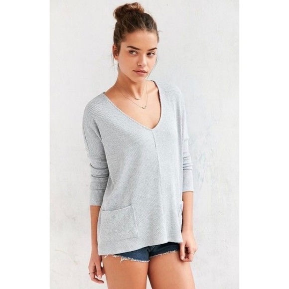 ❌SOLD❌Urban Outfitters BDG Mia Pullover Sweater - Picture 4 of 9